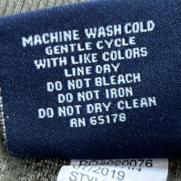 Charles River Apparel unisex Sherpa pullover in Olive. Size Small. - Picture 7 of 9